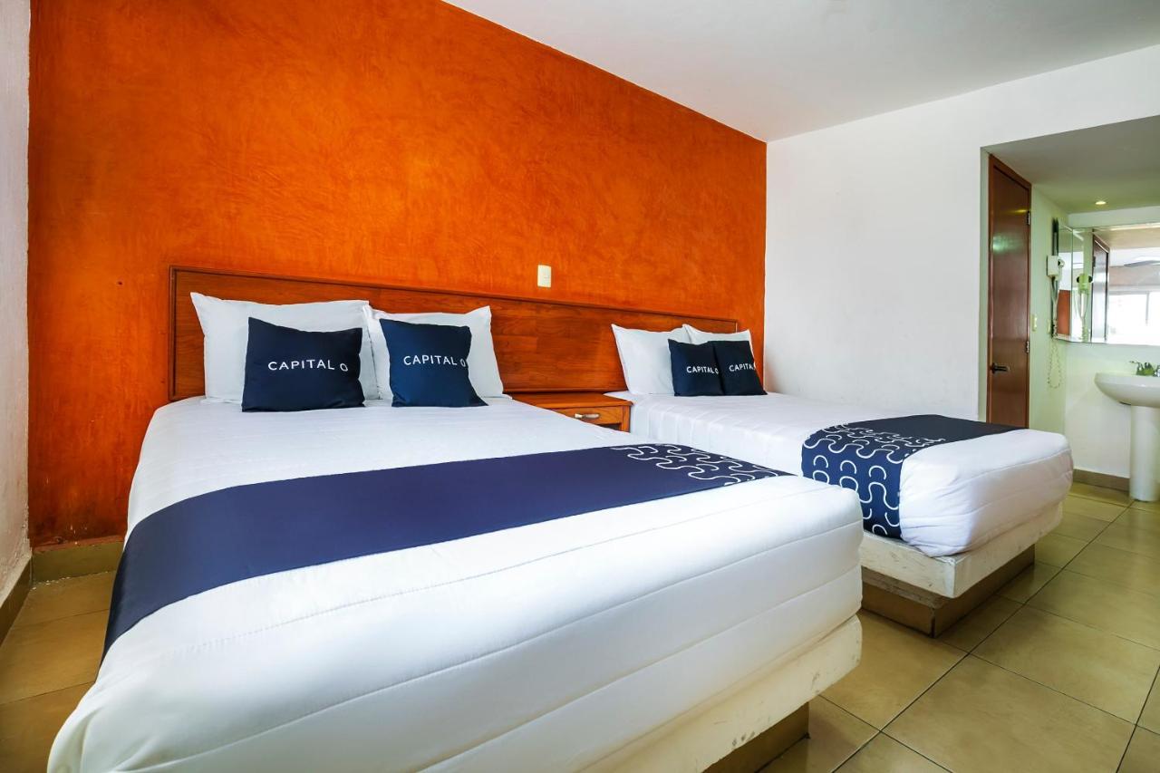 Capital O Continental Ii, Uruapan Hotel Uruapan  Kültér fotó