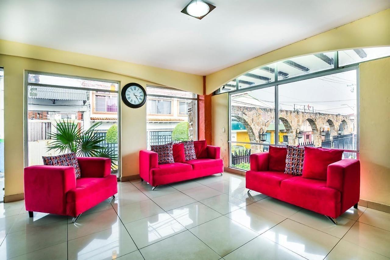 Capital O Continental Ii, Uruapan Hotel Uruapan  Kültér fotó